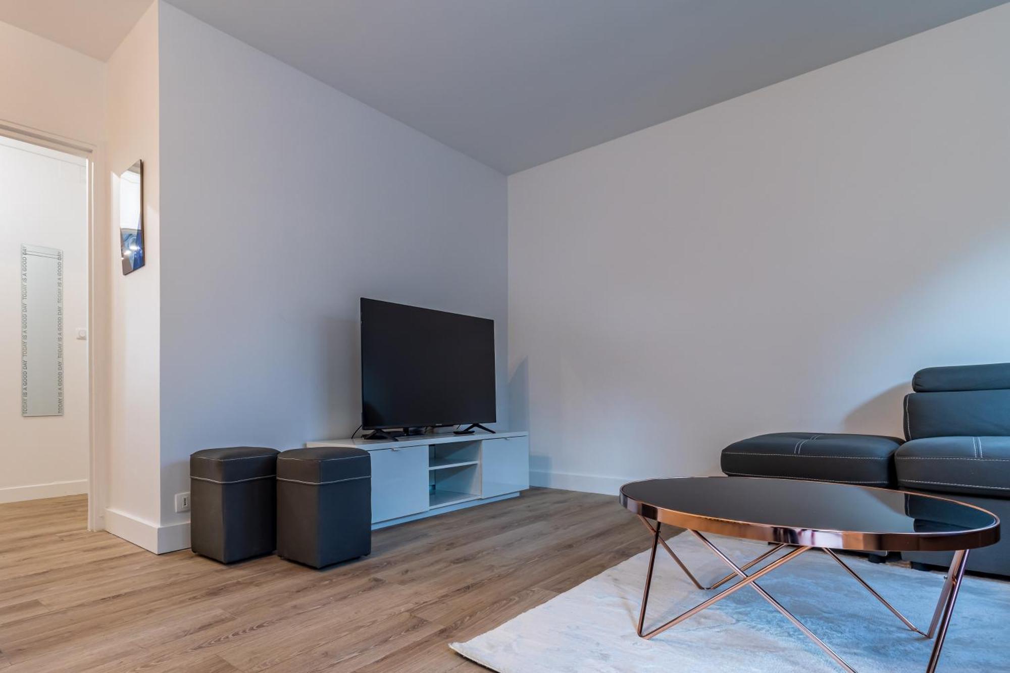 Apartamento Oasis Urbaine For 8 Near To Paris Villejuif Exterior foto
