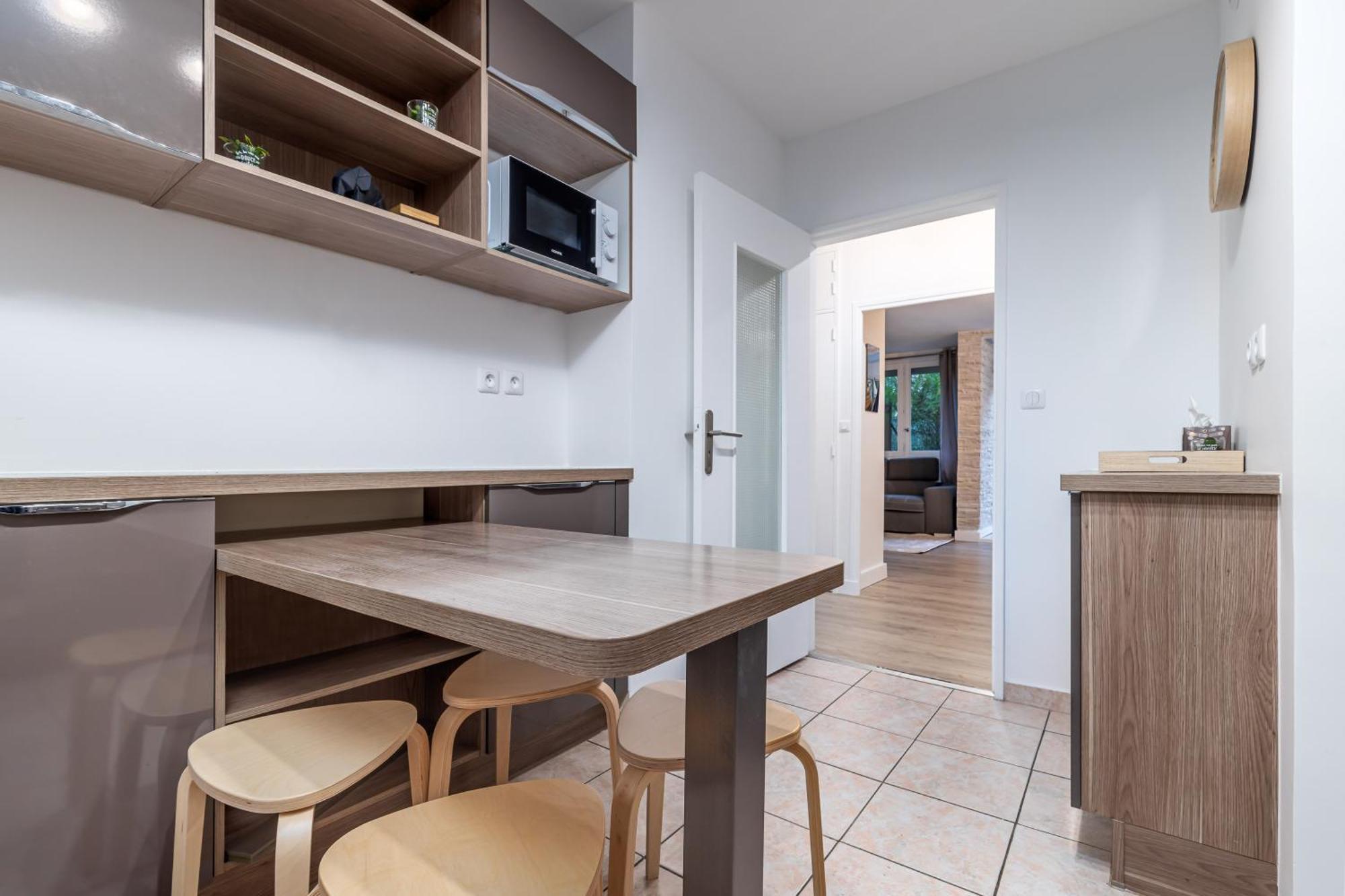 Apartamento Oasis Urbaine For 8 Near To Paris Villejuif Exterior foto