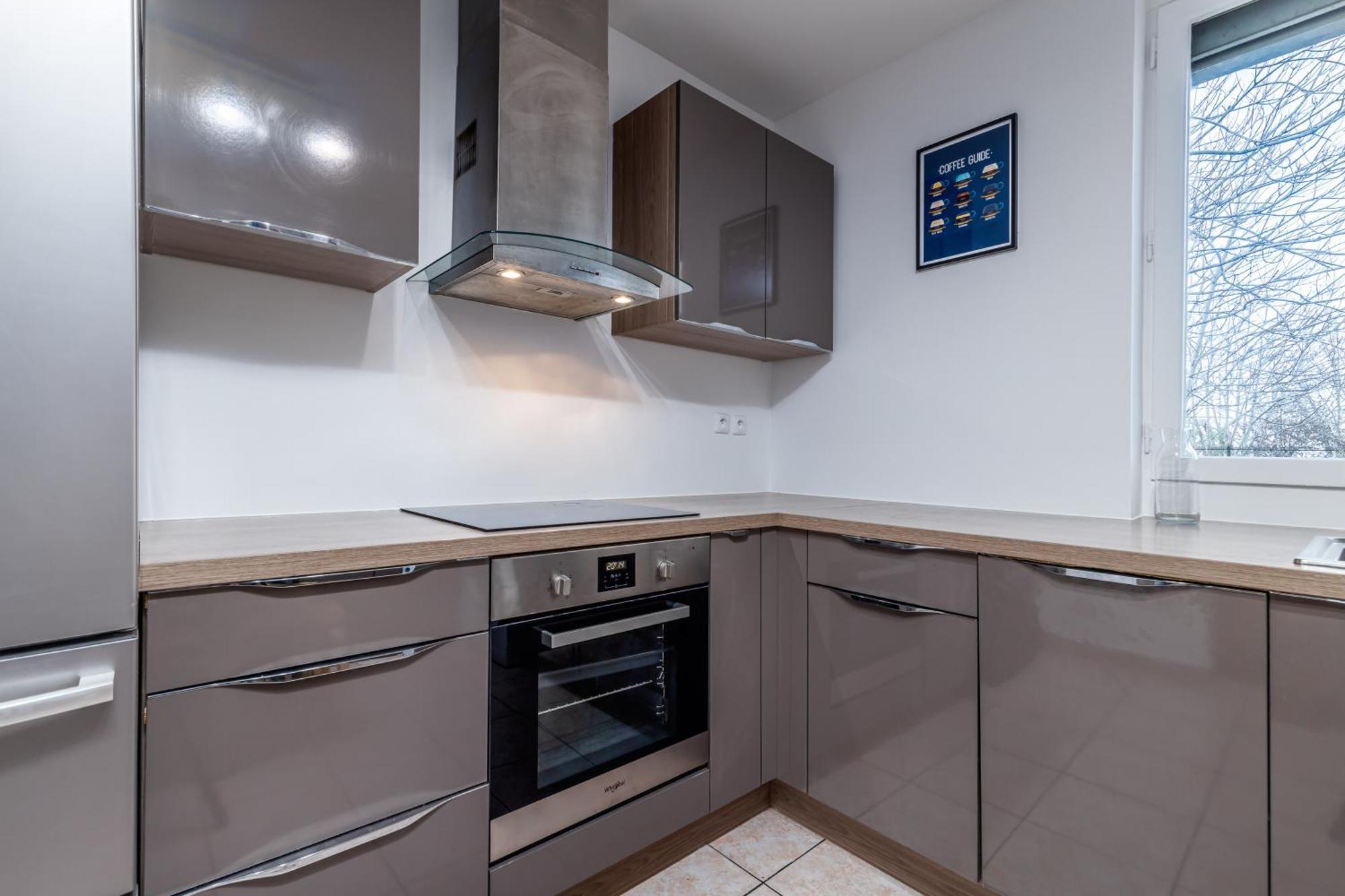 Apartamento Oasis Urbaine For 8 Near To Paris Villejuif Exterior foto